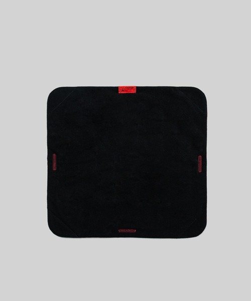 Topologie(トポロジー)の「Tech Wrap Large(ハンドバッグ・レディース・ブラック/レッド・ONE SIZE)」の4枚目の写真
