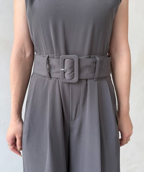 Thevon（ゼボン）の「ベルト付きサロペット（つなぎ/オールインワン・レディース・チャコールグレー/グレイッシュベージュ/ブラック・S/M）」の16枚目の写真