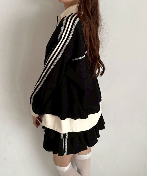 OLIVE des OLIVE（オリーブデオリーブ）の「トラックジャケット（ジャージ・レディース・サックスブルー/ブラック/ブラウン・FREE）」の7枚目の写真