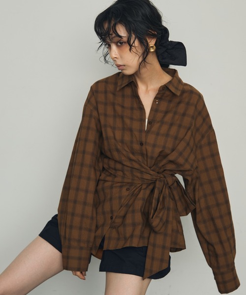 ウエストアシメリボン長袖シャツ（シャツ/ブラウス）｜Trish