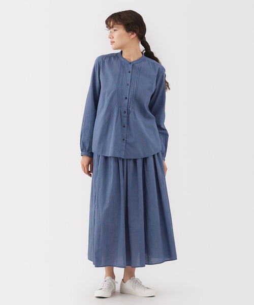 無印良品（ムジルシリョウヒン）の「婦人　綿ボイル長袖ブラウス（シャツ/ブラウス・レディース・オフホワイト/ブルー系/ライトグレー系/ダークネイビー・XL/S/M/L）」の7枚目の写真