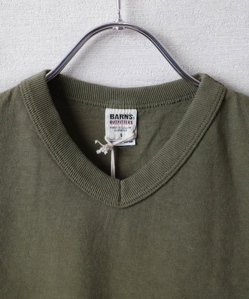 BARNS OUTFITTERS（バーンズアウトフィッターズ）の「【PH2】【BARNS OUTFITTERS】TSURI-AMI SS VN-T 吊り編み ショートスリーブ Vネック Tシャツ（Tシャツ/カットソー・メンズ・オリーブ/レッド系その他/オリーブドラブ/ゴールド/ピンク系その他・SMALL）」の8枚目の写真