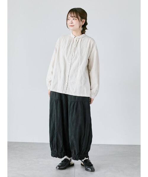 TSUHARU by Samansa Mos2（ツハルバイサマンサモスモス）の「【WEB限定】コットンジャカード製品染め裾フリルパンツ（その他パンツ・レディース・キナリ/ブラック/グレー・F）」の20枚目の写真