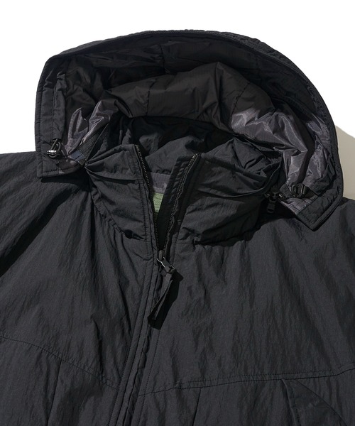 WILD THINGS（ワイルドシングス）の「【WILD THINGS / ワイルドシングス】SHORT MONSTER PARKA / ショートモンスターパーカー WT25102SK（ダウンジャケット/コート・メンズ・ブラック/グレー・LARGE/MEDIUM/SMALL）」の7枚目の写真