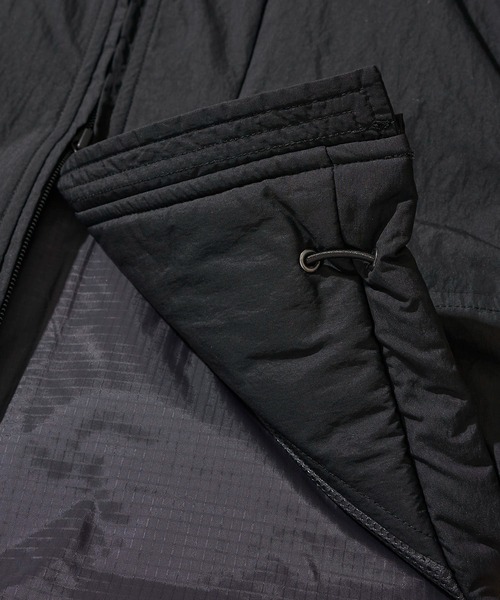 WILD THINGS（ワイルドシングス）の「【WILD THINGS / ワイルドシングス】SHORT MONSTER PARKA / ショートモンスターパーカー WT25102SK（ダウンジャケット/コート・メンズ・ブラック/グレー・LARGE/MEDIUM/SMALL）」の17枚目の写真