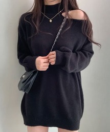 肩あきデザインニット