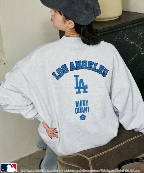 MARY QUANT（マリークワント）の「MLB × MARY QUANT × PUBLUX/エムエルビー × マリークワント MLB×MARY QUANT CREW NECK SWEAT/裏起毛クルーネックスウェット(限定展開)（スウェット・メンズ・ブラウン/ライトグレー/ブラック・SMALL/MEDIUM/LARGE）」の6枚目の写真