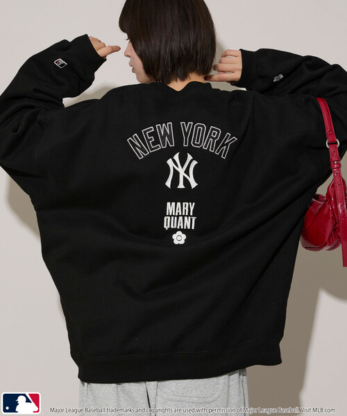 MARY QUANT（マリークワント）の「MLB × MARY QUANT × PUBLUX/エムエルビー × マリークワント MLB×MARY QUANT CREW NECK SWEAT/裏起毛クルーネックスウェット(限定展開)（スウェット・メンズ・ブラウン/ライトグレー/ブラック・SMALL/MEDIUM/LARGE）」の20枚目の写真