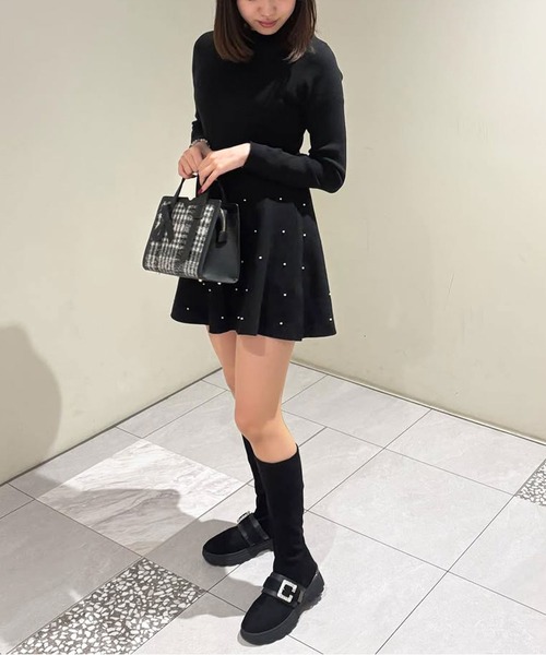 +diana(プラスダイアナ)の「【軽量】厚底ストレッチロングブーツ(ブーツ・レディース・ブラック/ダークベージュ・24.5cm/24.0cm/25.5cm/23.5cm/23.0cm/22.5cm/21.5cm/25.0cm/22.0cm)」の17枚目の写真