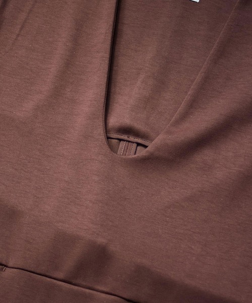 CHIGNON（シニヨン）の「(CHIGNON)ARDBOARD VNECK VEST（ベスト・レディース・ブラウン/ブラック・ONE SIZE）」の7枚目の写真