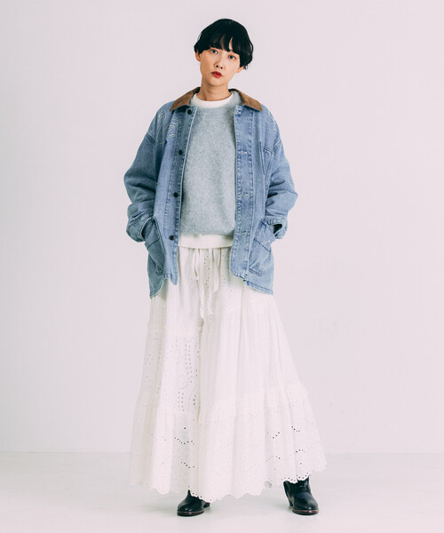 coco。ローズティアラ❣️フリンジ付きライトブルーデニムジャケット coco様専用。ローズティアラ❣️フリンジ付きライトブルーデニムジャケット