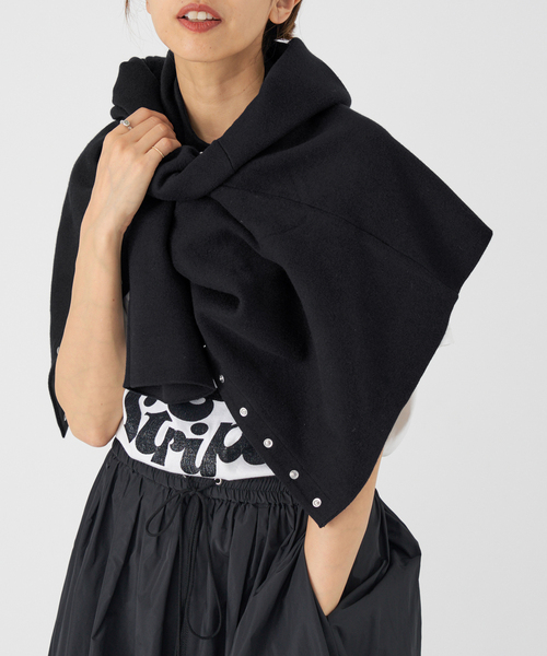 IENA(イエナ)の「《追加》ダブルフェイススナップカーディガン(カーディガン/ボレロ・レディース・ブラック/アイボリー/レッド・FREE)」の12枚目の写真