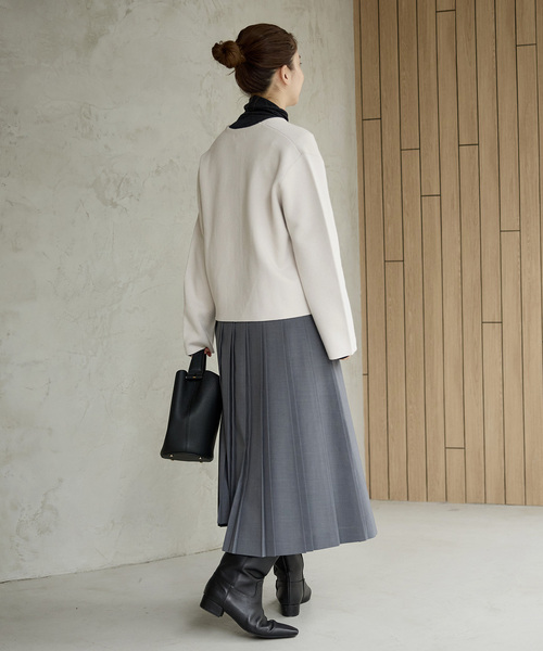 IENA(イエナ)の「《追加》ダブルフェイススナップカーディガン(カーディガン/ボレロ・レディース・ブラック/アイボリー/レッド・FREE)」の22枚目の写真