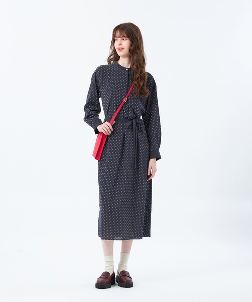 MACKINTOSH PHILOSOPHY(マッキントッシュ フィロソフィー)の「ファインパターンドットワンピース(ワンピース・レディース・ダークネイビー・36/38)」の2枚目の写真