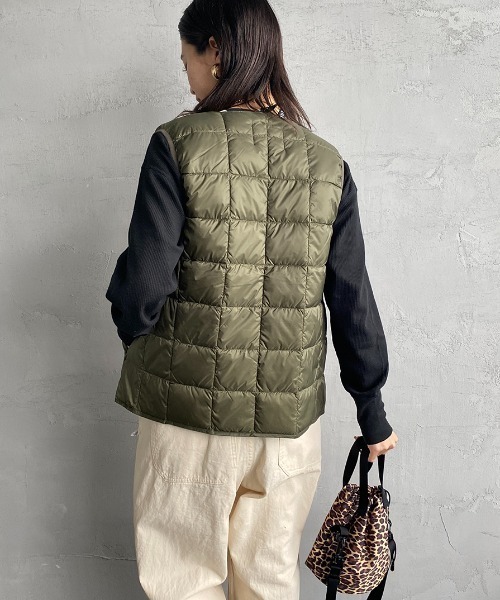 TAION（タイオン）の「【WEB限定】[TAION/タイオン] クルーネック インナーダウンベスト（ダウンベスト・レディース・ブラック/オリーブ/レオパード/ライトグレー・L/M）」の7枚目の写真