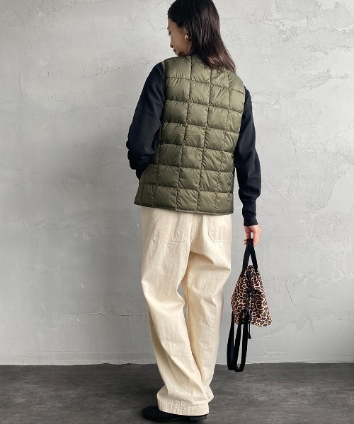 TAION（タイオン）の「【WEB限定】[TAION/タイオン] クルーネック インナーダウンベスト（ダウンベスト・レディース・ブラック/オリーブ/レオパード/ライトグレー・L/M）」の10枚目の写真