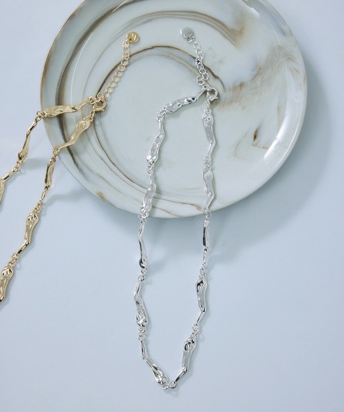 VIS(ビス)の「ニュアンスメタルパーツネックレス(ネックレス・レディース・シルバー/ゴールド・FREE)」の9枚目の写真