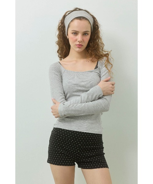 ALEXIA STAM（アリシアスタン）の「Wellness Square Neck Rib Top /スクエアネックリブトップ（Tシャツ/カットソー・レディース・ブラウン/ブラック/グレー/ライトグレー/アイボリー・S/M/L）」の17枚目の写真