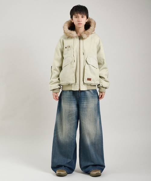 Perushu（ペルーシュ）の「ヴィンテージライクデニムフードファー