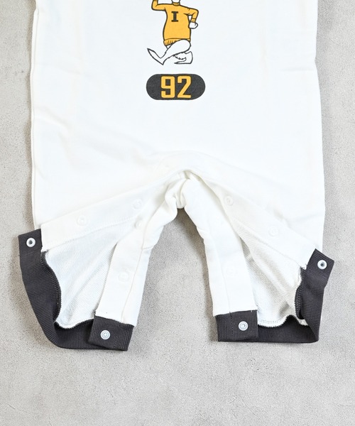 Champion(チャンピオン)の「【Champion】別注プリントロゴロンパース(ロンパース・キッズ・キナリ/オフホワイト・70/80)」の8枚目の写真