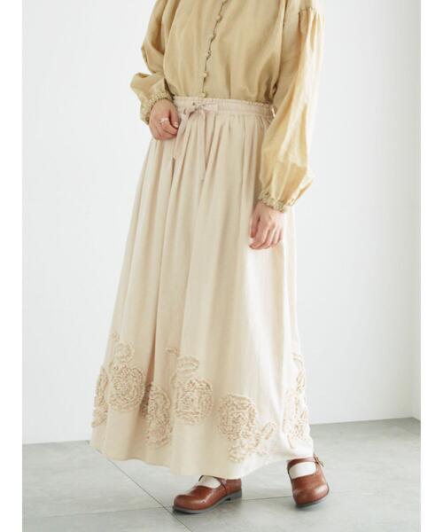 TSUHARU by Samansa Mos2（ツハルバイサマンサモスモス）の「裾