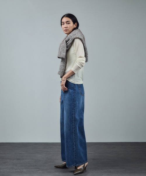 SALON adam et rope'(サロン アダム エ ロペ)の「テンセルカシミヤシルクシアーロンT(Tシャツ/カットソー・レディース・ブラック/ブラウン系その他2/オフホワイト・FREE)」の4枚目の写真