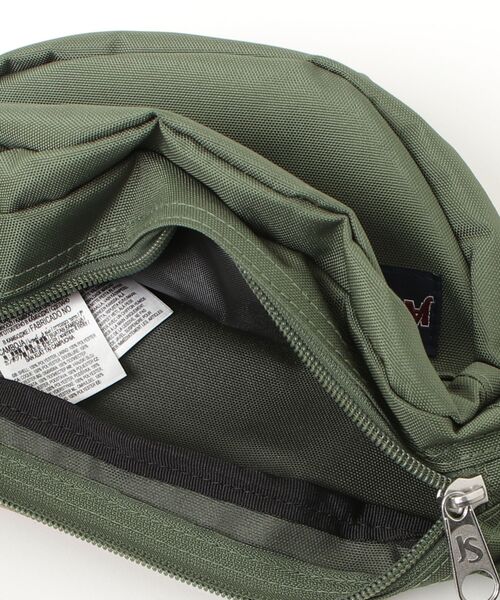 JANSPORT（ジャンスポーツ）の「ジャンスポーツ  FIFTH AVENUE_フィフスアベニュー_カーゴグリーン（ボディバッグ/ウエストポーチ・レディース・その他・ONE SIZE）」の4枚目の写真