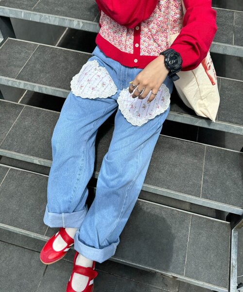 w closet(ダブルクローゼット)の「【あみこ企画】ハートパッチワークデニム(デニムパンツ・レディース・ブルー・FREE)」の2枚目の写真