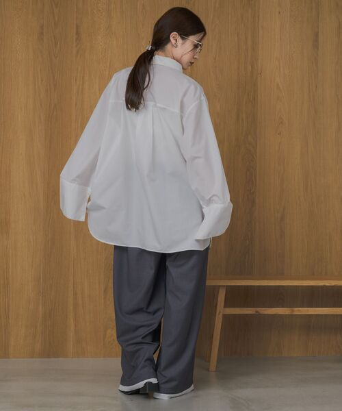 kivi（キヴィ）の「オーバーサイズシャツ（シャツ/ブラウス・レディース・オフホワイト・FREE）」の7枚目の写真