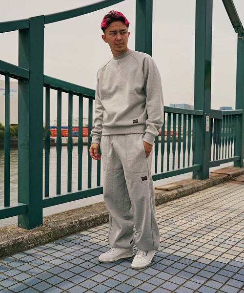 RVCA(ルーカ)の「RVCA メンズ RECESSION CR トレーナー 【2025年秋冬モデル】 @autumn/ルーカクルーネックスウェットトレーナー(SET UP可能)(スウェット・メンズ・ブラック/ヘザーグレー/オフホワイト・SMALL/MEDIUM/LARGE/X-LARGE)」の14枚目の写真