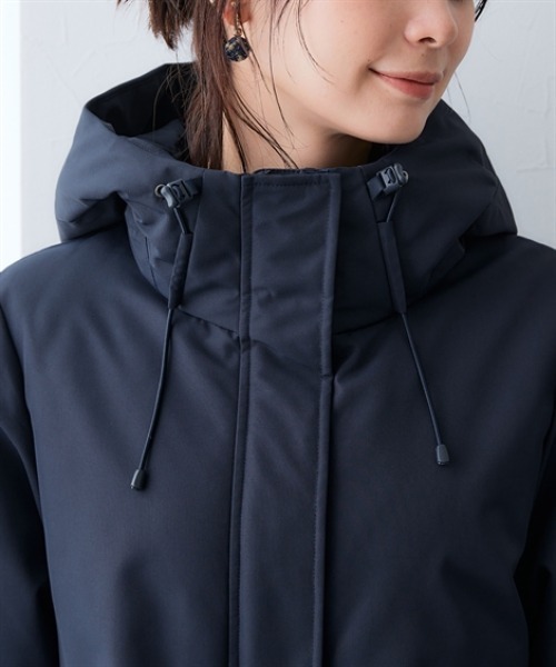 7days Life Styling(セブンデイズライフスタイリング)の「高密度サイドジップファイバーダウンコート(防風・はっ水)<大きいサイズ有>(ダウンジャケット/コート・レディース・ネイビー/ブラック・3L/LL/L/M)」の12枚目の写真