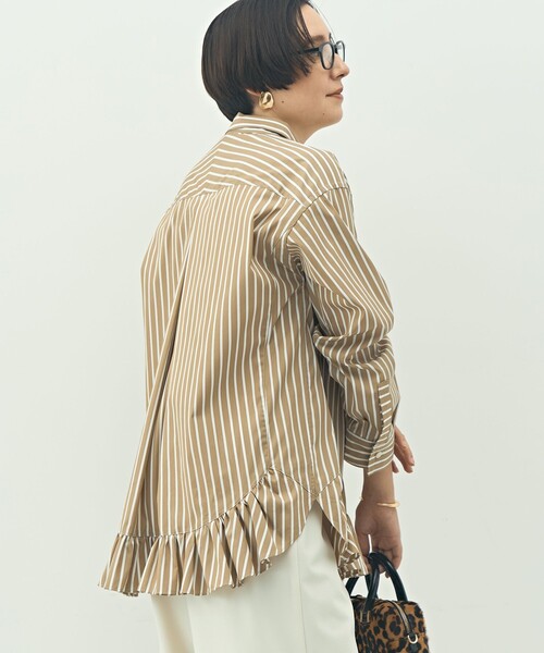 Rie Miller（リエミラー）の「ウォッシャブル裾フリルレギュラーカラーシャツ（シャツ/ブラウス・レディース・ブルー系その他3/ブルー系その他7/ベージュ系その他3・38）」の5枚目の写真