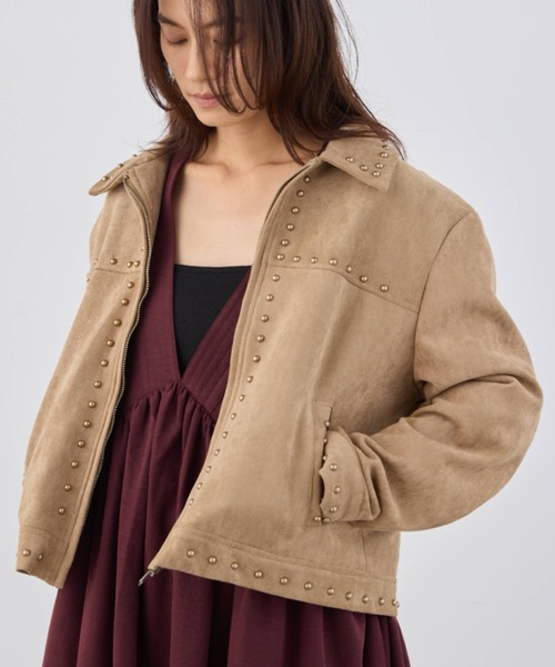 Libra Cue(リブラ キュー)の「スウェードスタッズブルゾン(ブルゾン・レディース・ベージュ・FREE)」の6枚目の写真