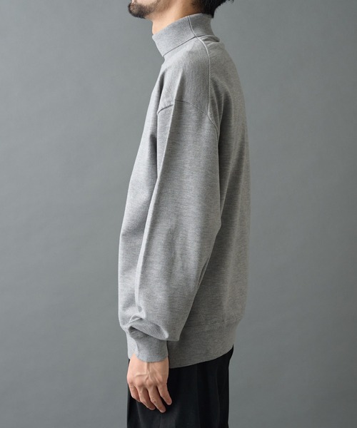 COLONY 2139(コロニートゥーワンスリーナイン)の「TW/ポリエステルウールニットタートルネックプルオーバー(ニット/セーター・メンズ・チャコールグレー/ブラック/ホワイト・MEDIUM/LARGE)」の13枚目の写真