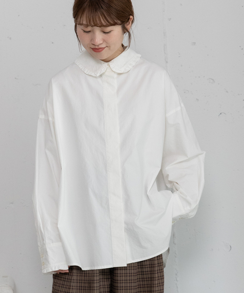 POU DOU DOU(プードゥドゥ)の「フリルカラー比翼シャツ(シャツ/ブラウス・レディース・オフホワイト/インディゴブルー・M)」の2枚目の写真