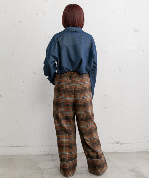 POU DOU DOU(プードゥドゥ)の「フリルカラー比翼シャツ(シャツ/ブラウス・レディース・オフホワイト/インディゴブルー・M)」の4枚目の写真