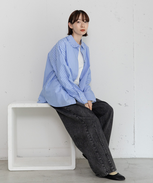 POU DOU DOU(プードゥドゥ)の「フリルカラー比翼シャツ(シャツ/ブラウス・レディース・オフホワイト/インディゴブルー・M)」の14枚目の写真