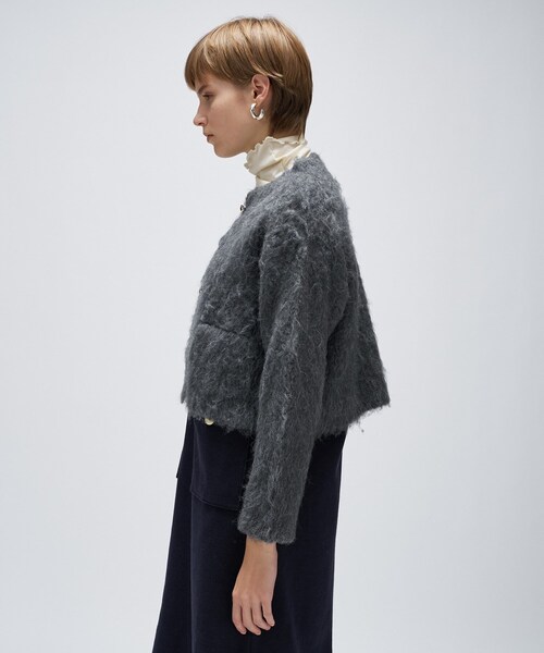 cloenc(クロエンス)の「【手洗い可】ウェーヴシャギークロップドカーディガン(カーディガン/ボレロ・レディース・ベージュ系3/サックスブルー系3/グレー系3・02)」の20枚目の写真