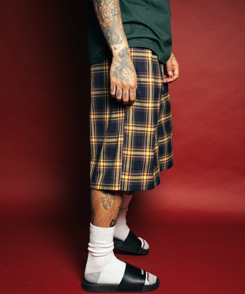 Subciety(サブサエティ)の「Check shorts(スラックス・メンズ・ブラック/イエロー/グリーン・SMALL/MEDIUM/LARGE/X-LARGE)」の17枚目の写真