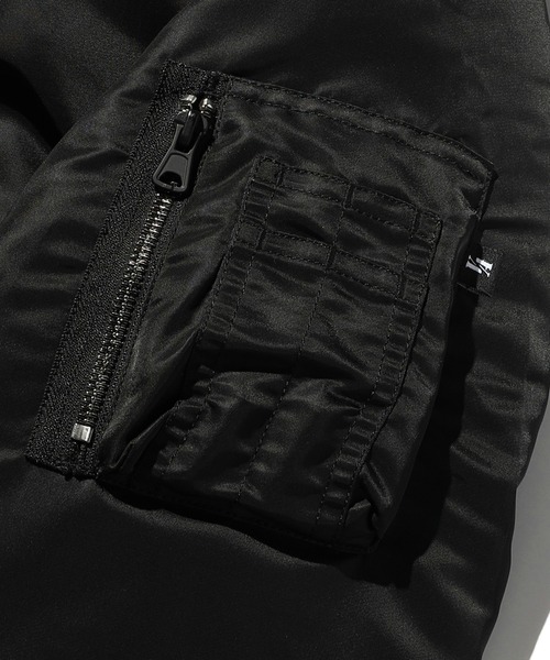 Valley Apparel(バレーアパレル)の「MA-1 フライトナイロンジャケット/フライトジャケット(MA-1・メンズ・ネイビー/ダークグレー/ブラック/グレー系その他・MEDIUM/LARGE/X-LARGE/SMALL)」の9枚目の写真