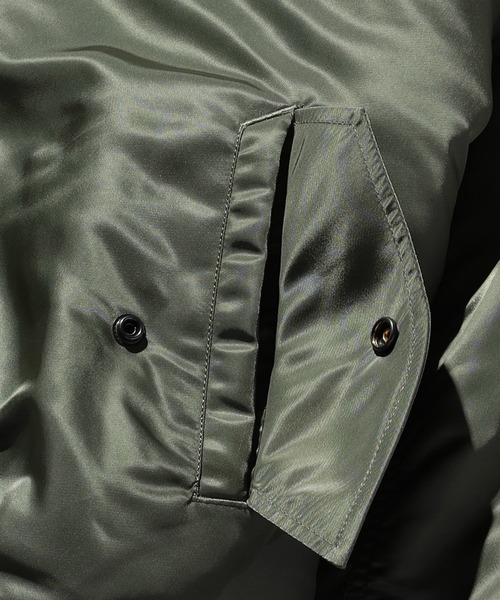 Valley Apparel(バレーアパレル)の「MA-1 フライトナイロンジャケット/フライトジャケット(MA-1・メンズ・ネイビー/ダークグレー/ブラック/グレー系その他・MEDIUM/LARGE/X-LARGE/SMALL)」の15枚目の写真