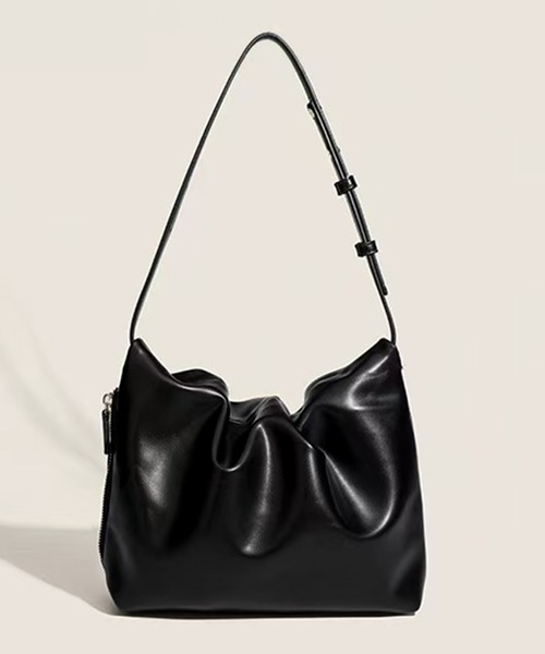 folka(フォルカ)の「10D35-MZ レザー調 ワンハンドルバッグ(ハンドバッグ・レディース・ブラック・ONESIZE)」の3枚目の写真