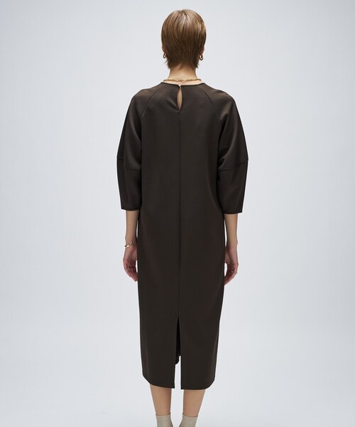 cloenc（クロエンス）の「【マシンウォッシュ】カットジョーゼットパフスリーブワンピース（ワンピース・レディース・ダークブラウン/ブラック/オフホワイト・02/01/03）」の12枚目の写真
