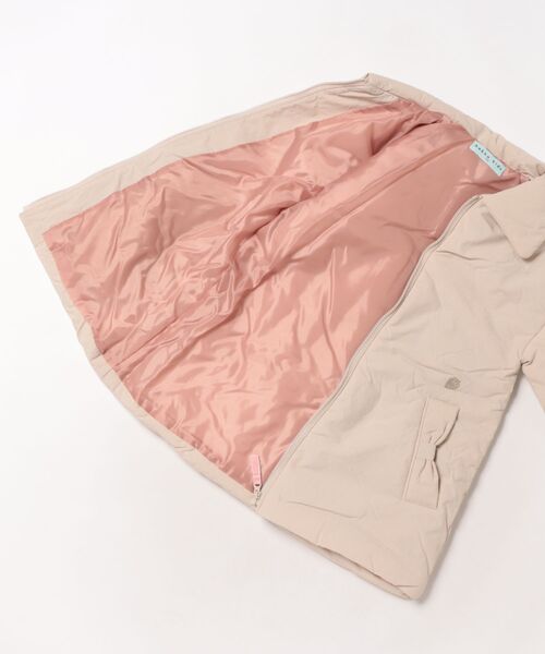 HAKKA KIDS（ハッカキッズ）の「ソフト中綿入りブルゾン（ブルゾン・キッズ・ベージュ・100cm/110cm/120cm/130cm）」の3枚目の写真