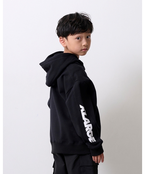 XLARGE KIDS（エクストララージキッズ）の「袖ロゴパーカー（パーカー・キッズ・ブラック/イエロー/ブルー・100cm/130cm/120cm/140cm/110cm/90cm）」の13枚目の写真
