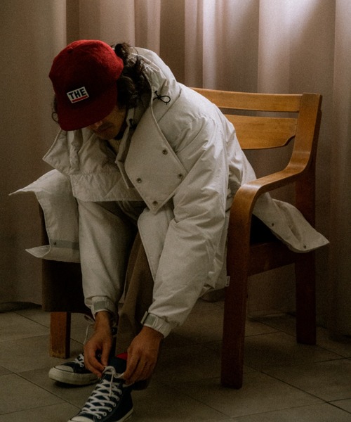 KWD（ケーダブルディー）の「【 KWD / ケーダブルディー 】DOWN MONSTER JACKET / モンスターダウンジャケット　ユニセックス　KWD-13GD　KFH（ダウンジャケット/コート・レディース・アイボリー/ブラック/ブルー・FREE）」の4枚目の写真