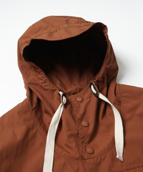 FRIZMWORKS(フリズムワークス)の「WADING HOODED PARKA _ BRICK(その他アウター・メンズ・その他・SMALL/MEDIUM/LARGE/X-LARGE)」の5枚目の写真