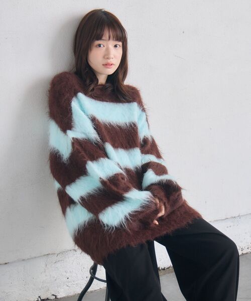 RETRO GIRL（レトロガール）の「起毛ボーダーBIGニット（ニット/セーター・レディース・ライトグレー/ブラウン/ブルー・FREE）」の8枚目の写真