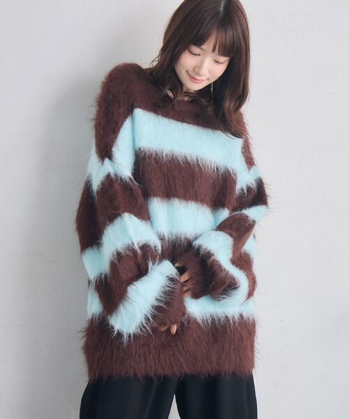 RETRO GIRL（レトロガール）の「起毛ボーダーBIGニット（ニット/セーター・レディース・ライトグレー/ブラウン/ブルー・FREE）」の11枚目の写真