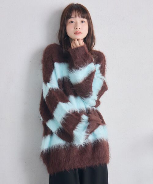 RETRO GIRL（レトロガール）の「起毛ボーダーBIGニット（ニット/セーター・レディース・ライトグレー/ブラウン/ブルー・FREE）」の12枚目の写真